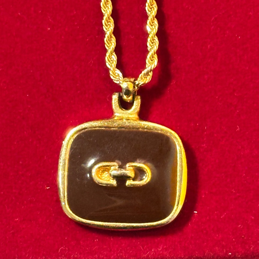 Dior Necklace CD pendant in a beautiful brown pastel - Picture 2 of 14